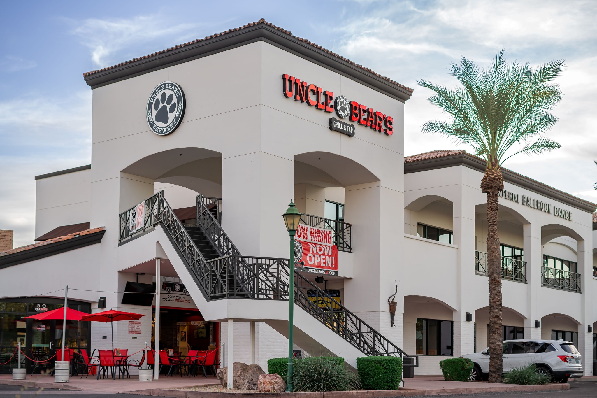 Uncle Bear’s Grill and Tap Scottsdale (coming soon)