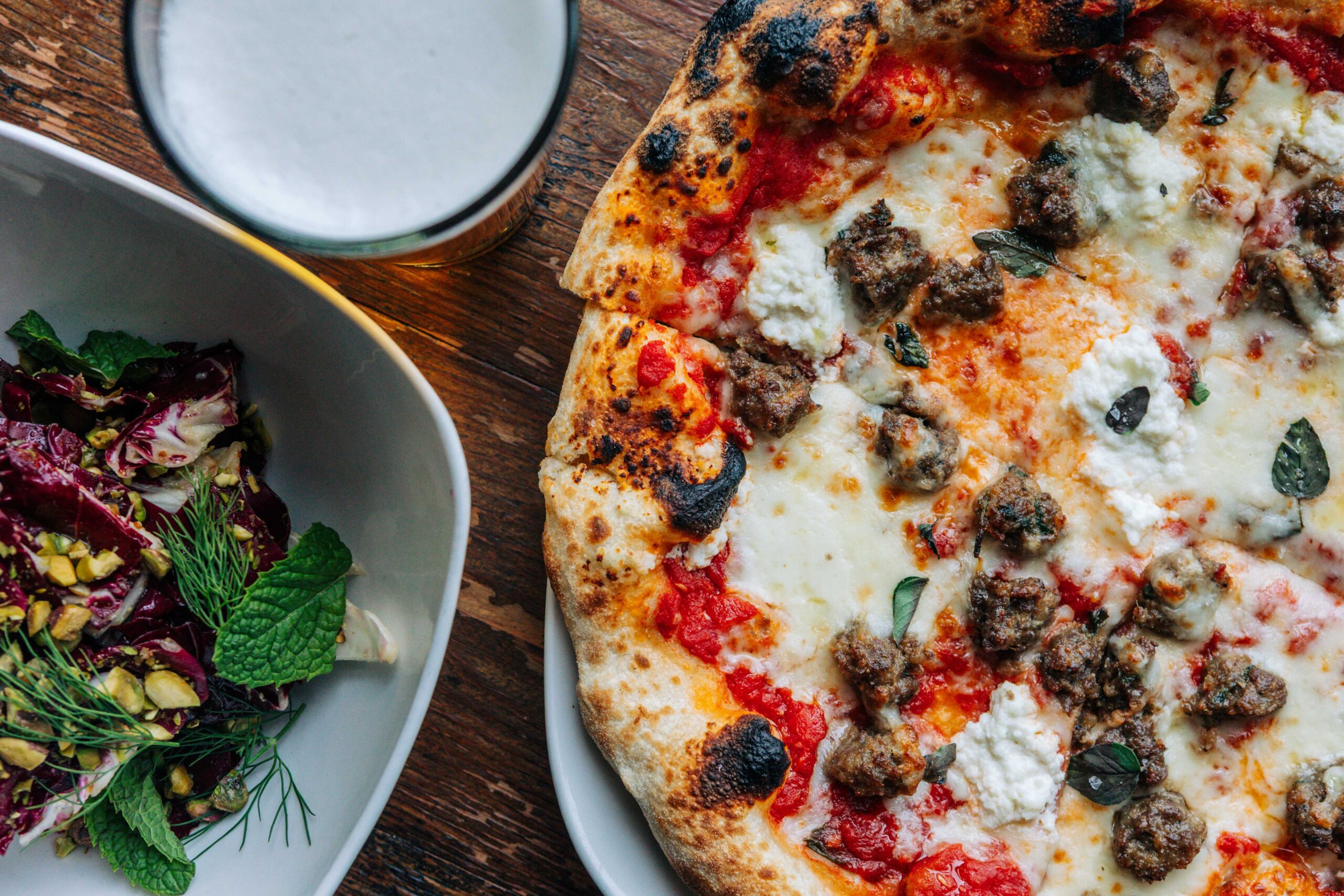 Dark Horse Bar & Eatery (coming soon)
