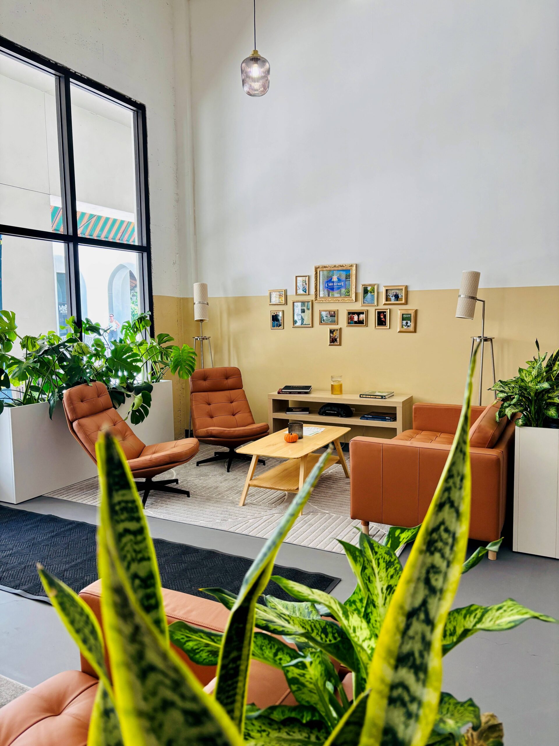 Carlstadt Beer and Wine Bar